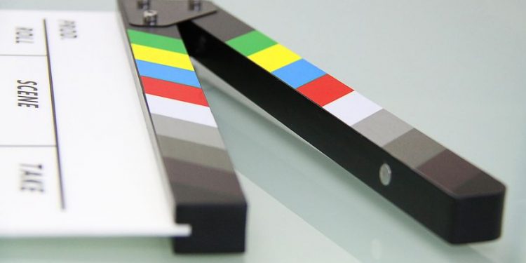 clapper board 1019607  480