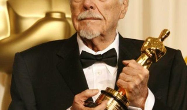 640x 9ff086e1df91cd2c5af184c50e047415845a72f8086e75b29931b48d861347da