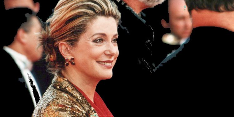 catherine deneuve 1eooe