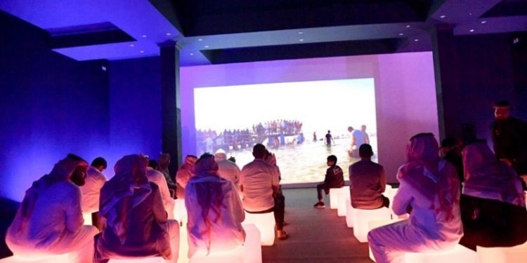 DvC9jhoX0AArRAW 800x533