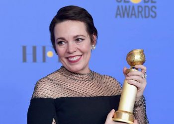 olivia colman golden globes