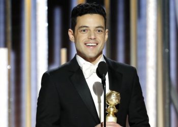 rami malek accepting award golden globes 2019 publicity h 2019
