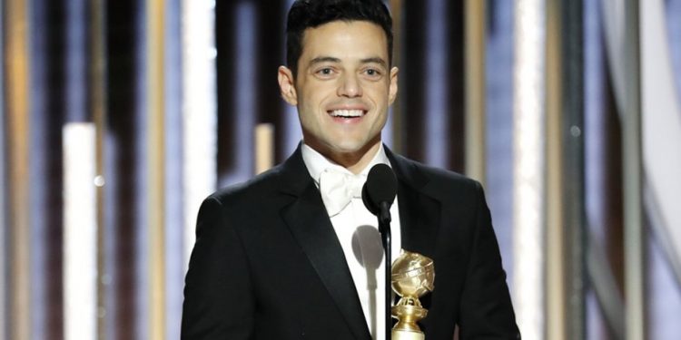 rami malek accepting award golden globes 2019 publicity h 2019