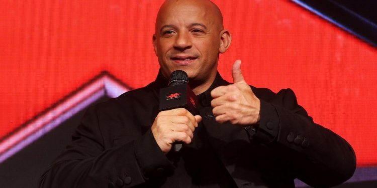 5d137b86d437508e4e8b459f