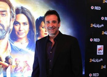 الفيل الازرق 2 1