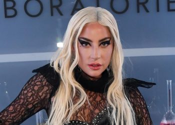 190917 4031317 Lady Gaga Pops Bottles  DJs And Delivers Ins 1200x675 1604632131608
