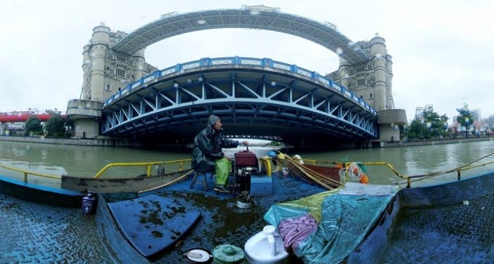 133 003018 films virtual reality program cairo film 700x400