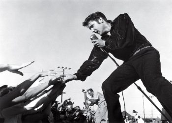 بريسلي e1658184810739