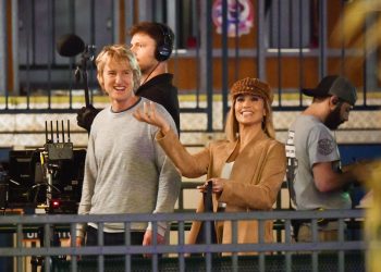 فيلم marry me scaled