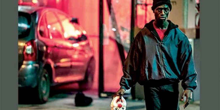 1607600019494305900 1