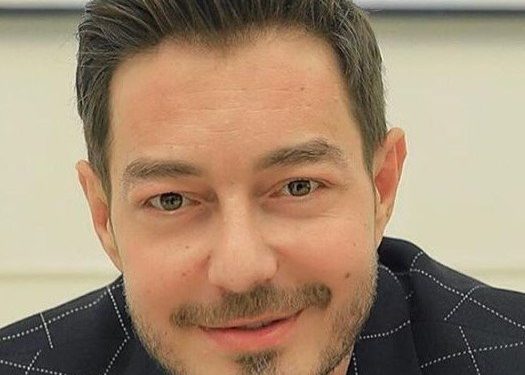 أحمد زاهر