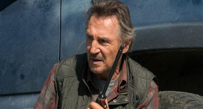 135 103703 liam neeson pushes superwoman box office spot 700x400