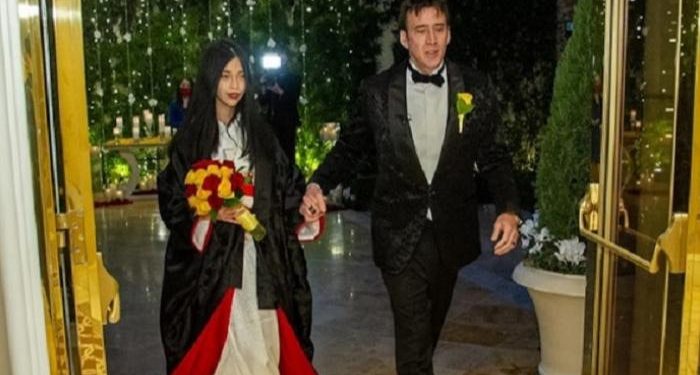 133 230515 nicolas cage marries fifth japanese 700x400