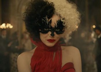 133 013004 disney cruella reactions what critics saying 700x400