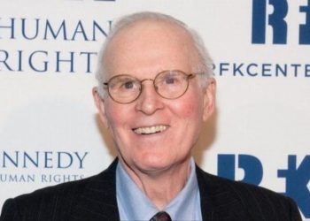 176 103631 american actor charles grodin dies 700x400