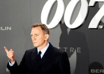 78 004003 james bond movies amazon 700x400