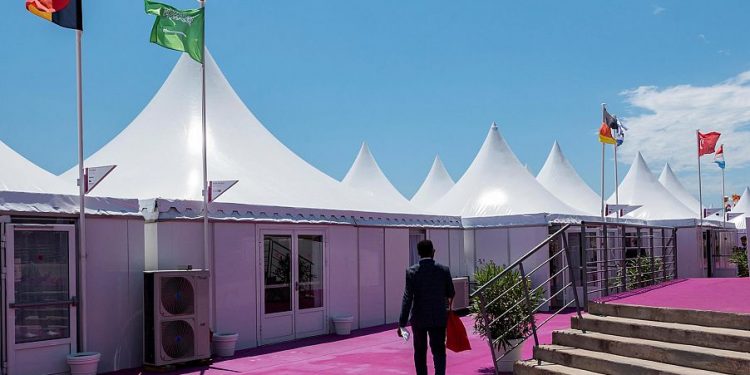 DST 1584979 2535873 60 1 2021071320350282