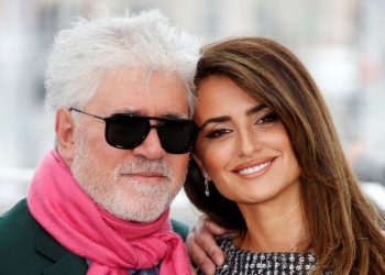 ألمودوفار وكامبيون