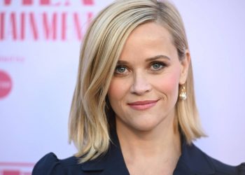 reese witherspoon red carpet t