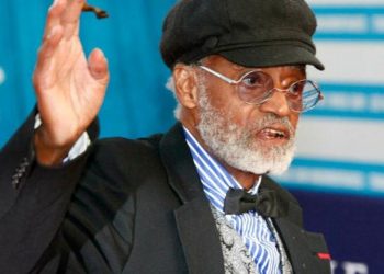 127 220708 american director melvin van peebles dies 700x400