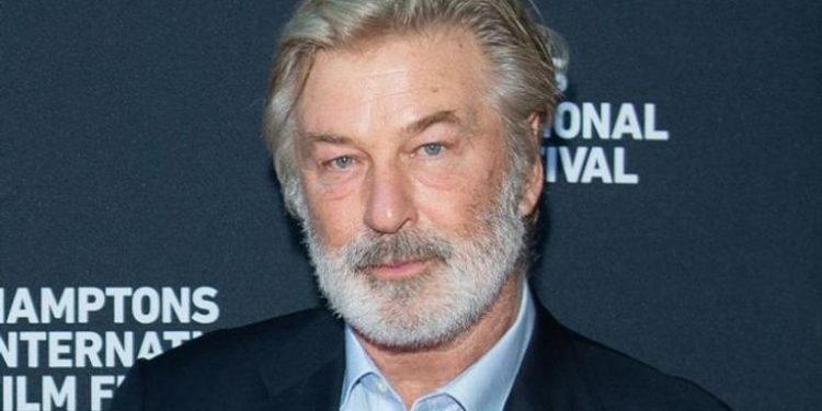 154 232123 alec baldwin helena hutchins family mystery 700x400