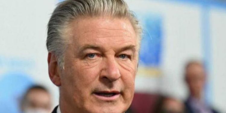 78 140254 rust movie alec baldwin 700x400