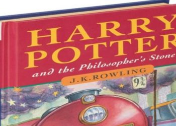 154 130929 harry potter book record price auction 700x400