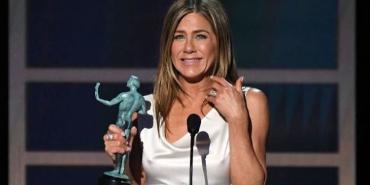 133 204007 sag awards 2022 presenters host 700x400