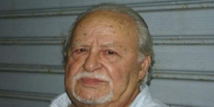 154 172431 death algerian actor mustafa berr bus career 700x400