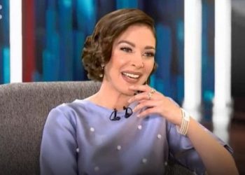 فاطمة البنوي