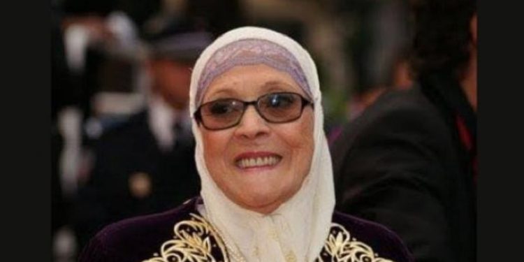 133 012146 departure algerian artistchafia boudraa 700x400