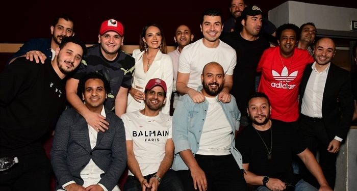 أبطال فيلم زومبي