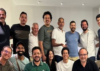 فيلم المطاريد