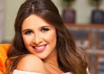 ياسمين عبد العزيز 1