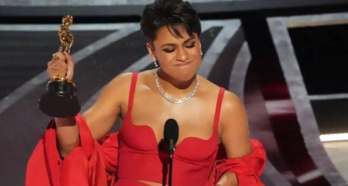 أريانا ديبوز