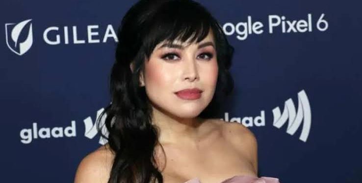 إيفوري أكينو