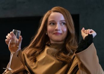 مسلسل Inventing Anna