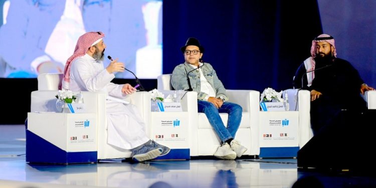 ندوة محمد هنيدي e1671087570956