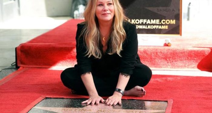 197 170951 christina applegate retire 3 e1675928204840