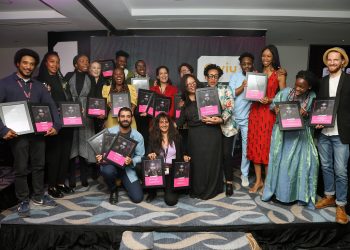 F2npNv7WAAAe10o scaled