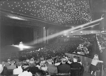 640px Bundesarchiv Bild 146 1988 035 15 Berlin Wintergarten