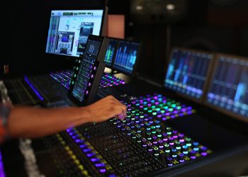 99b288d7944e3bf9 800x800ar