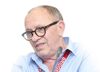 الصورة البارزة 1