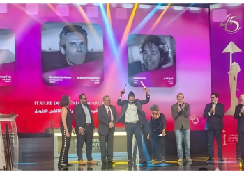 e0025626 acc0 4236 bdae fe8cb8316176