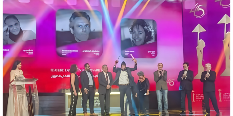 e0025626 acc0 4236 bdae fe8cb8316176