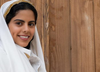 «طرفه الشريف».. حضور ناضج يفرض نفسه على خارطة «الدراما السعودية»