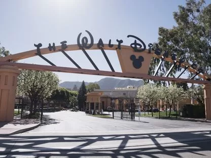 «ديزني» تُقلص موظفي السينما والتليفزيون في إطار خطة لخفض التكاليف