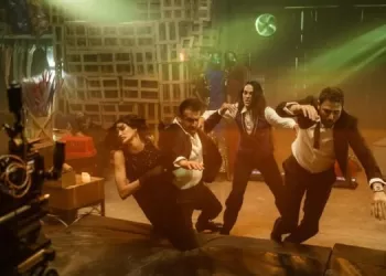 فيلم The Seven Dogs