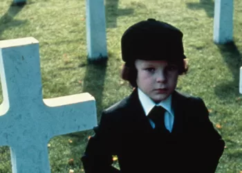 «The Omen».. أسرار لم تُكشف بعد عن الفيلم الأكثر شؤمًا في «هوليوود»