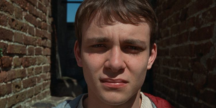 مراجعة فيلم «Diciannove».. توقف العمر